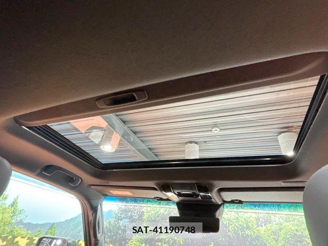 Toyota Land Cruiser 250 2024-10 7220478-2