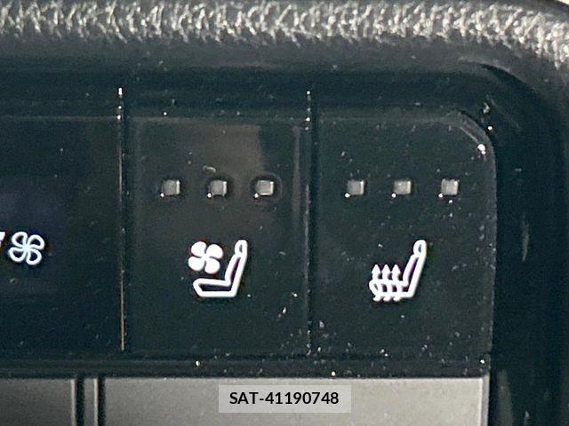 Toyota Land Cruiser 250 2024-10 7220478-7