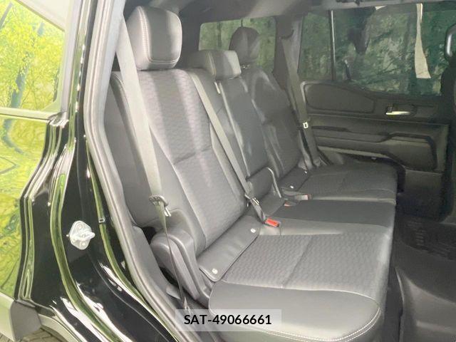 Toyota Land Cruiser 250 2024-10 7220476-8