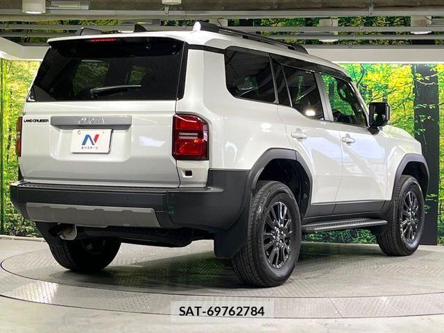 Toyota Land Cruiser 250 2025-04 7220499-16