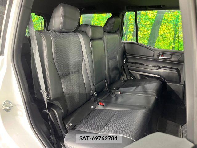 Toyota Land Cruiser 250 2025-04 7220499-8