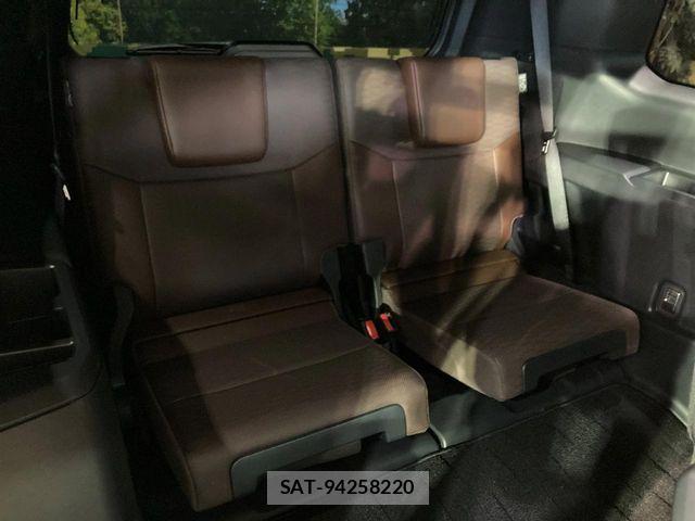 Toyota Land Cruiser 250 2024-08 7220465-9