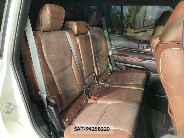 Toyota Land Cruiser 250 2024-08 7220465-8