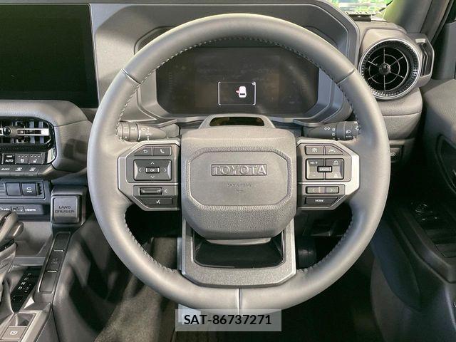 Toyota Land Cruiser 250 2024-10 7220481-11