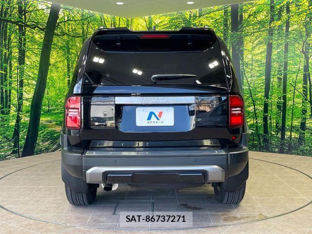 Toyota Land Cruiser 250 2024-10 7220481-15