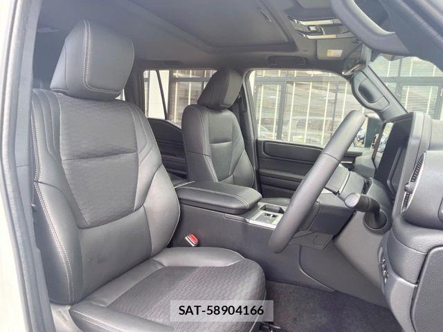 Toyota Land Cruiser 250 2024-12 7220482-9
