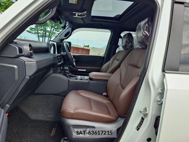 Toyota Land Cruiser 250 2024-06 7220463-21
