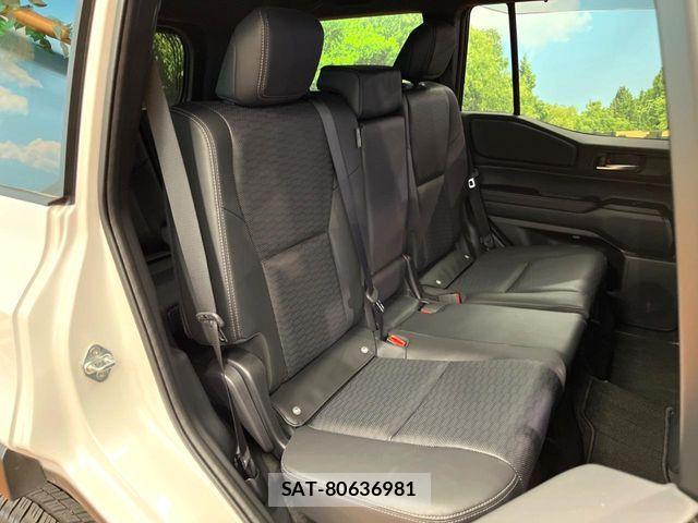 Toyota Land Cruiser 250 2024-09 7220474-10