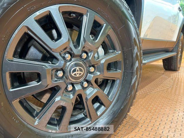 Toyota Land Cruiser 250 2024-09 7220468-13