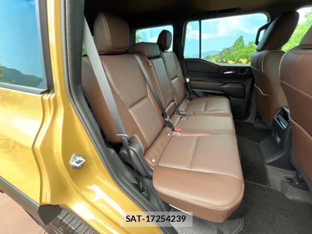Toyota Land Cruiser 250 2024-07 7220462-8