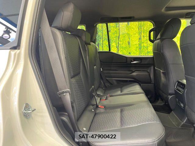 Toyota Land Cruiser 250 2025-09 7220504-7