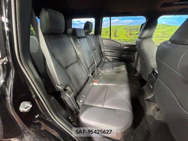 Toyota Land Cruiser 250 2024-09 7220475-8