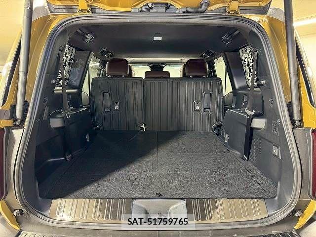 Toyota Land Cruiser 250 2024-08 7220472-12