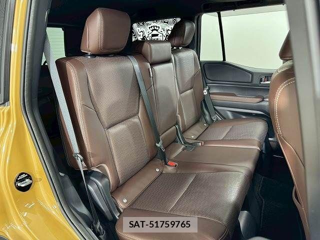 Toyota Land Cruiser 250 2024-08 7220472-6