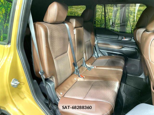 Toyota Land Cruiser 250 2024-07 7251204-9