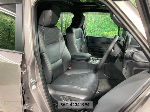 Toyota Land Cruiser 250 2025-05 7251207-7