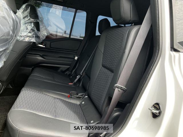 Toyota Land Cruiser 250 2025-04 7251209-23