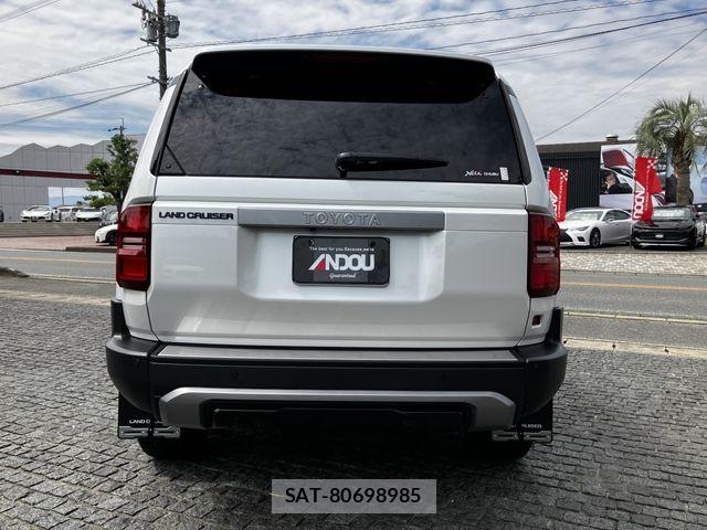 Toyota Land Cruiser 250 2025-04 7251209-6