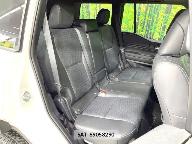 Toyota Land Cruiser 250 2025-03 7251202-9