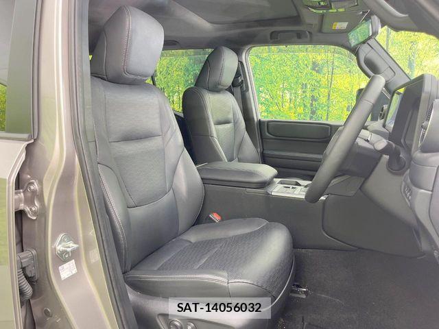 Toyota Land Cruiser 250 2024-10 7251210-7