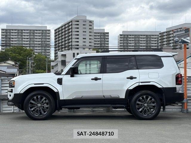 Toyota Land Cruiser 250 2024-09 7272146-17