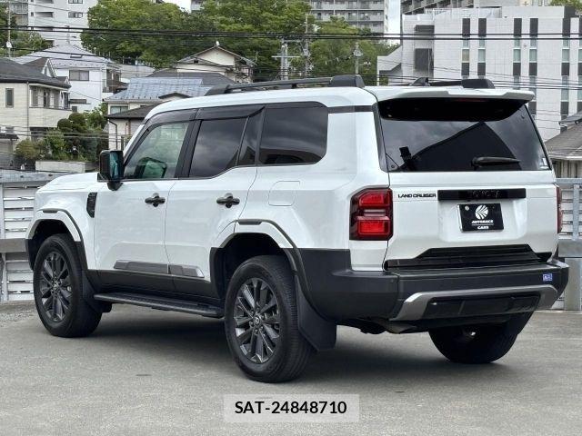 Toyota Land Cruiser 250 2024-09 7272146-22