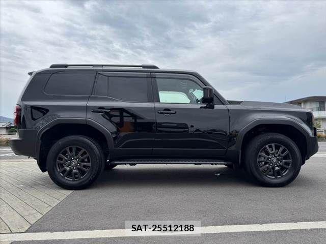 Toyota Land Cruiser 250 2024-05 7272150-11