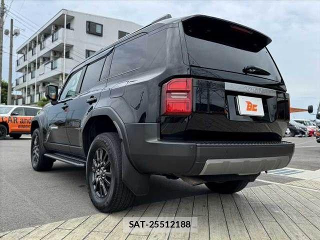 Toyota Land Cruiser 250 2024-05 7272150-12