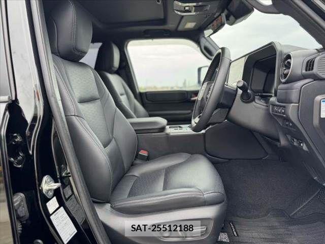 Toyota Land Cruiser 250 2024-05 7272150-15