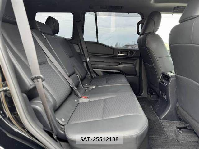 Toyota Land Cruiser 250 2024-05 7272150-18