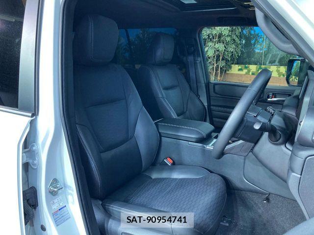 Toyota Land Cruiser 250 2024-09 7272156-7