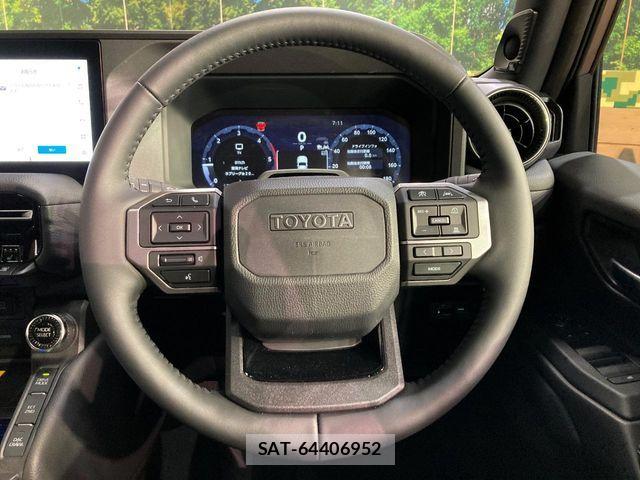 Toyota Land Cruiser 250 2025-03 7272151-10