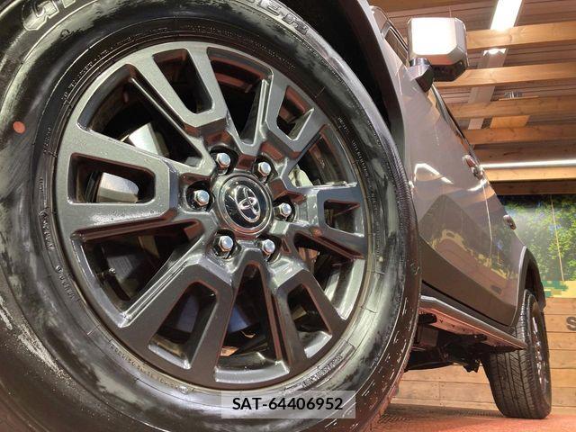 Toyota Land Cruiser 250 2025-03 7272151-12