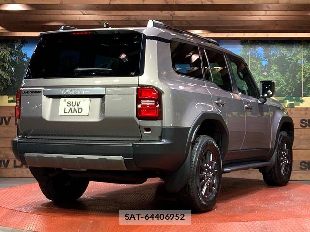 Toyota Land Cruiser 250 2025-03 7272151-16