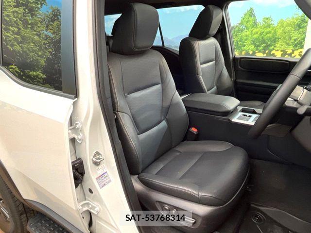 Toyota Land Cruiser 250 2025-06 7327814-7