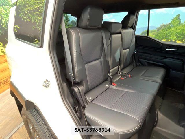 Toyota Land Cruiser 250 2025-06 7327814-8
