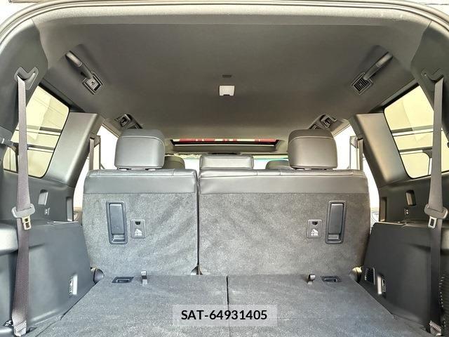 Toyota Land Cruiser 250 2024-10 7327806-14