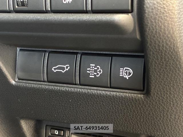 Toyota Land Cruiser 250 2024-10 7327806-21