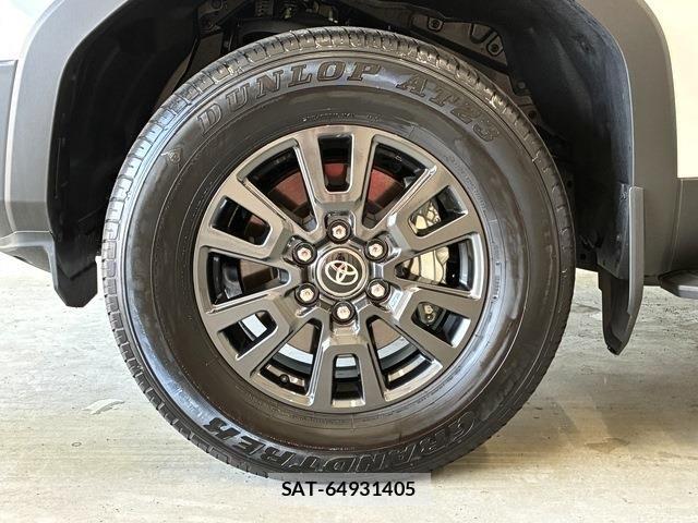 Toyota Land Cruiser 250 2024-10 7327806-8
