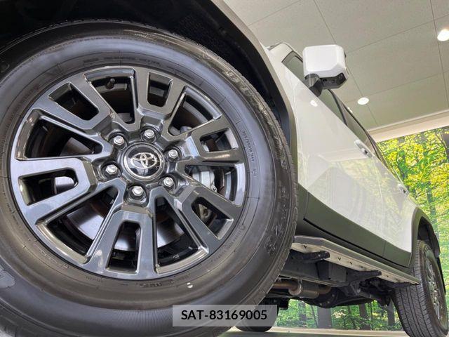 Toyota Land Cruiser 250 2024-07 7327804-13