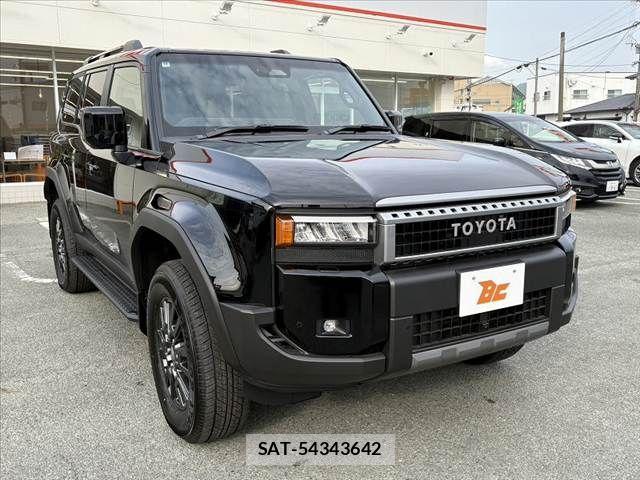 Toyota Land Cruiser 250 2024-10 7327812-9