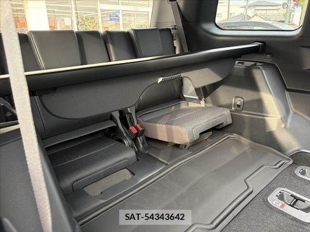 Toyota Land Cruiser 250 2024-10 7327812-19