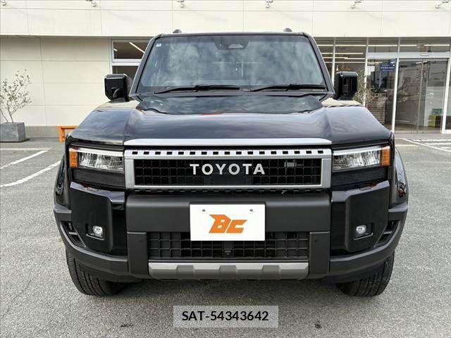 Toyota Land Cruiser 250 2024-10 7327812-8
