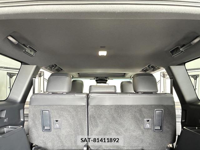 Toyota Land Cruiser 250 2024-11 7327809-15