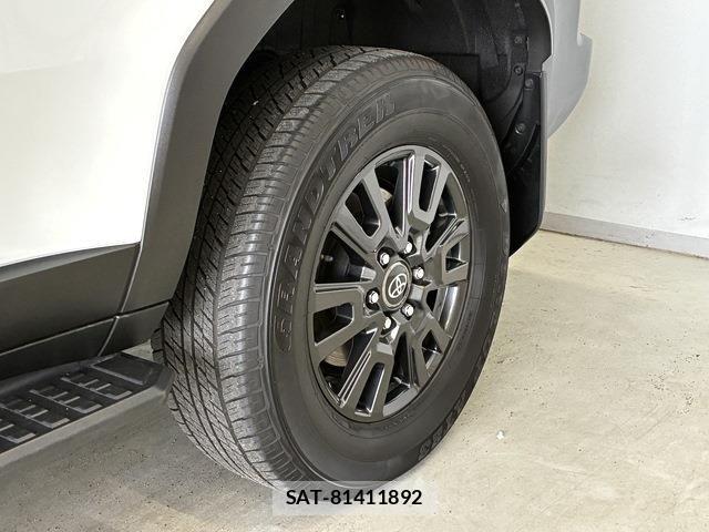 Toyota Land Cruiser 250 2024-11 7327809-25