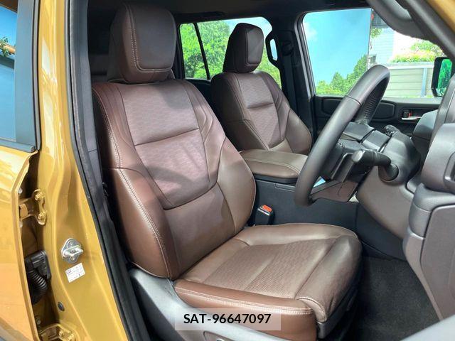 Toyota Land Cruiser 250 2024-12 7327803-9