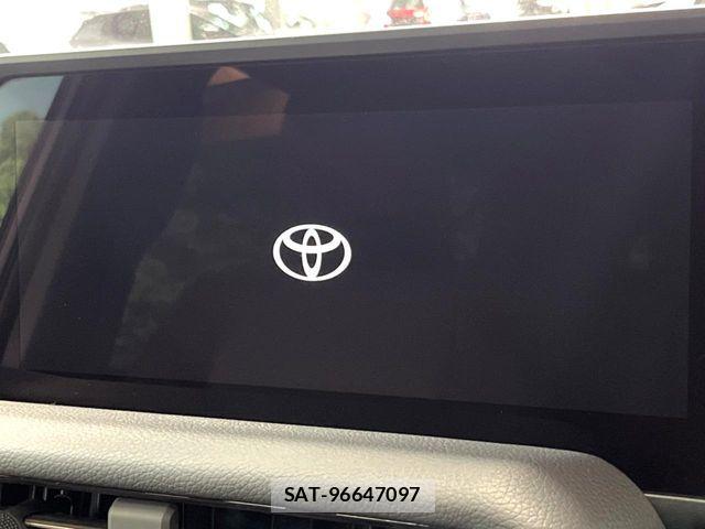 Toyota Land Cruiser 250 2024-12 7327803-4