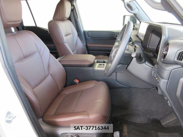 Toyota Land Cruiser 250 2024-07 7327816-10