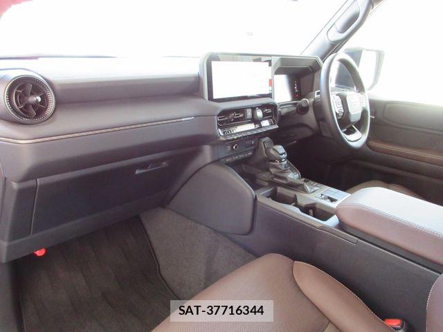 Toyota Land Cruiser 250 2024-07 7327816-18