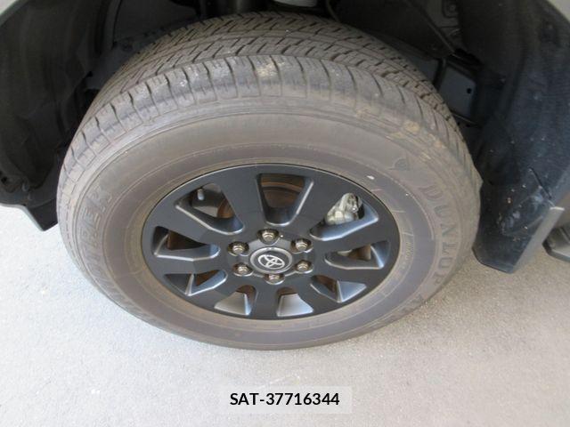 Toyota Land Cruiser 250 2024-07 7327816-27